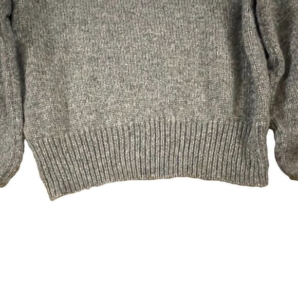 Banana Republic ~ Womens Grey Mock Turtleneck ~ Raglan Style ~ size Medium - Picture 3 of 7